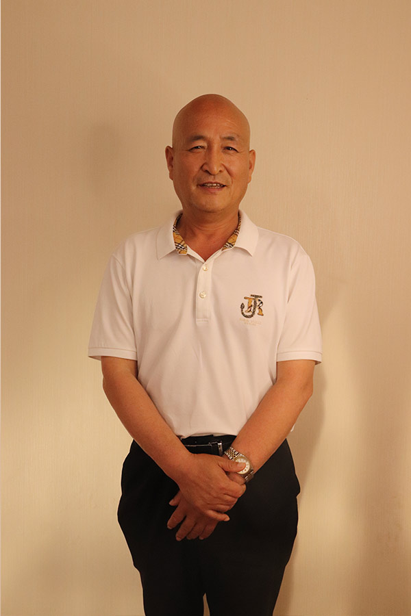 汉台杨养民 本科学历，毕业于陕西师范大学